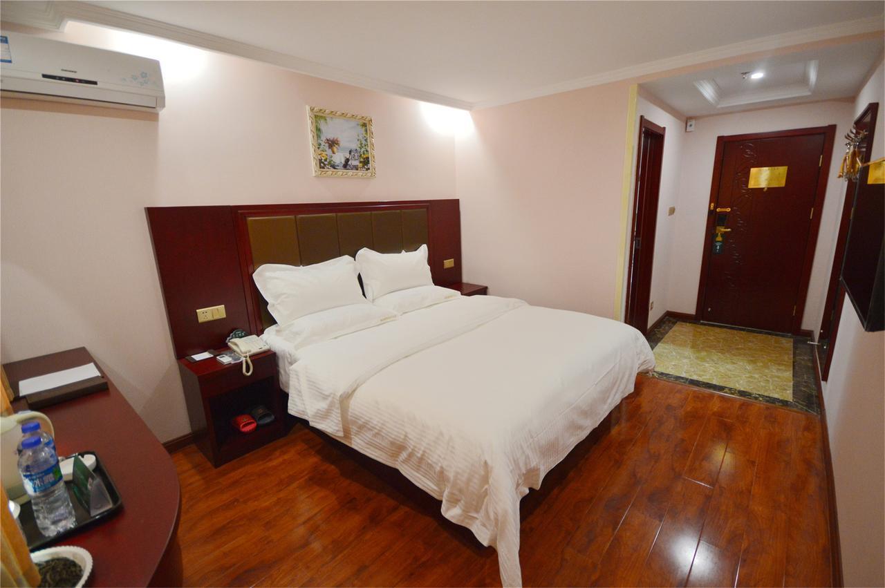 Greentree Inn Hotel Jianhe Subway Station North Palace Taiyuan Exterior foto